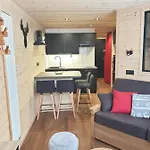 Les 3 Vallees 아파트 *